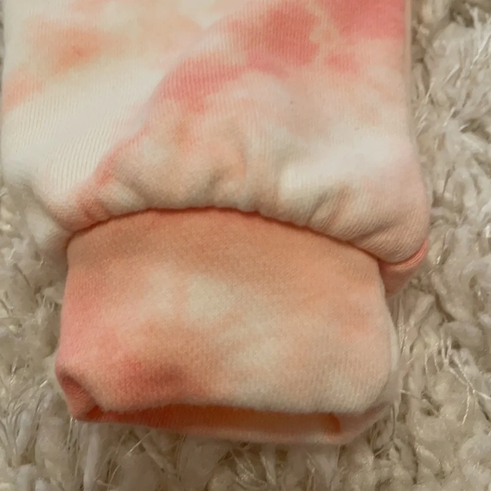 GAP Baby Girls Dip dyed tie dyed adorable sweat pants!
